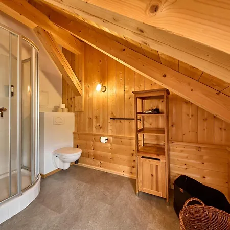 Διαμέρισμα Drei Hittn *